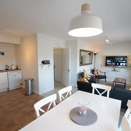 The Boutique By The Sea - Luxury 2 Bedroom With Sea Views * Bundoran